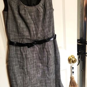 White House Black Market WHBM Gray Trumpet Hem Sleeveless Dress 4